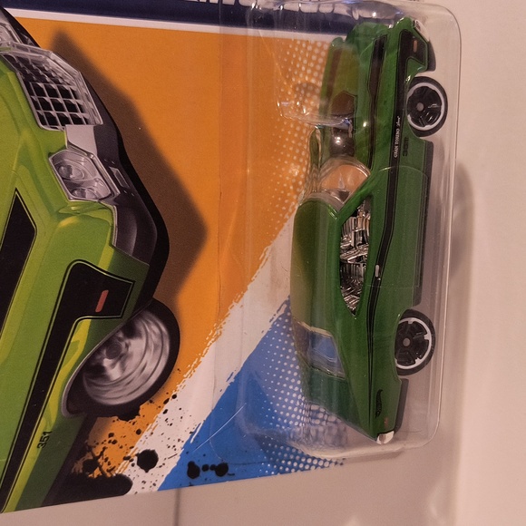 D1 hot wheels 72 Ford Gran Torino Sport with shipping protector … - Picture 2 of 3